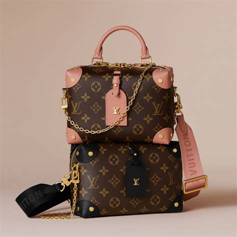 voyage malle louis vuitton|Louis Vuitton petite malle bag.